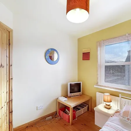 Cosy 3 Bed With A Indoor Fireplace! Ferienhaus *