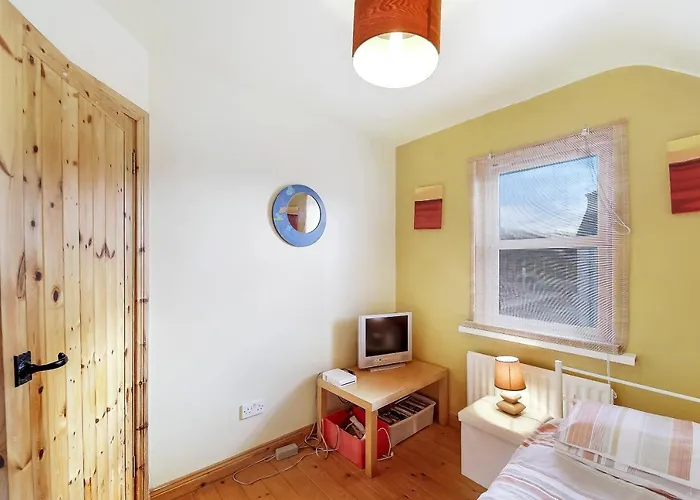Cosy 3 Bed With A Indoor Fireplace! Ferienhaus *